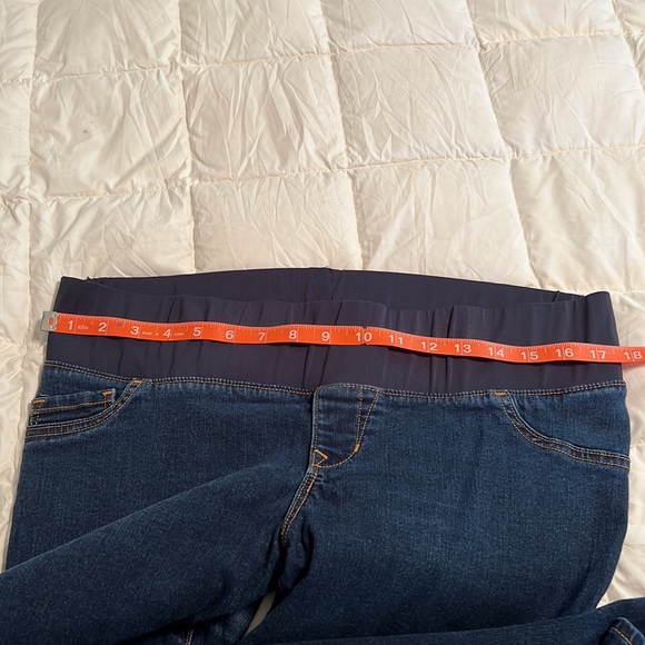 Jeans - Picture 2 of 7